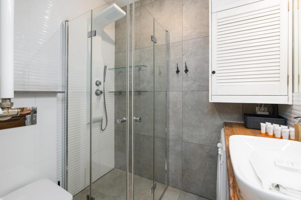Apartment Poznan Old Town Strzelecka By Noclegi Renters Exteriör bild