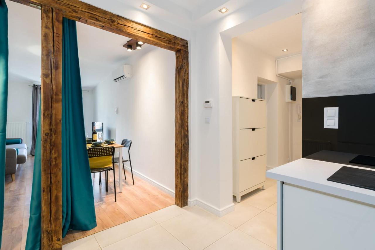 Apartment Poznan Old Town Strzelecka By Noclegi Renters Exteriör bild