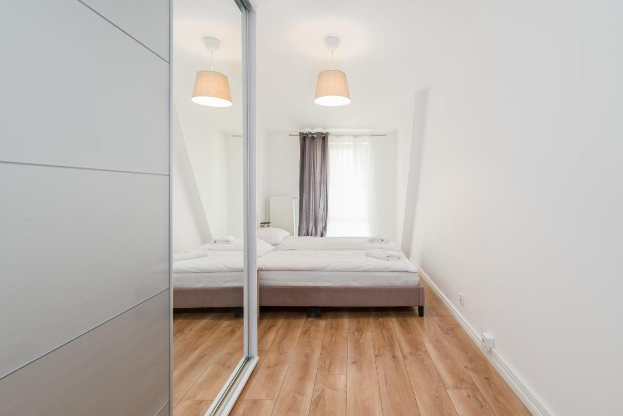 Apartment Poznan Old Town Strzelecka By Noclegi Renters Exteriör bild